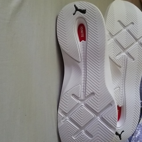 Puma Ignite Sneakers - Picture 2 of 6